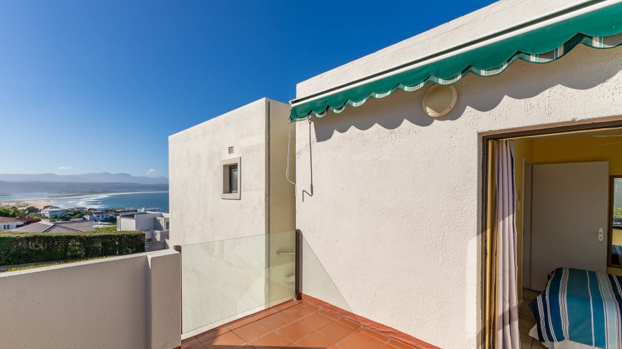 2 Bedroom Property for Sale in Plettenberg Bay Central Western Cape